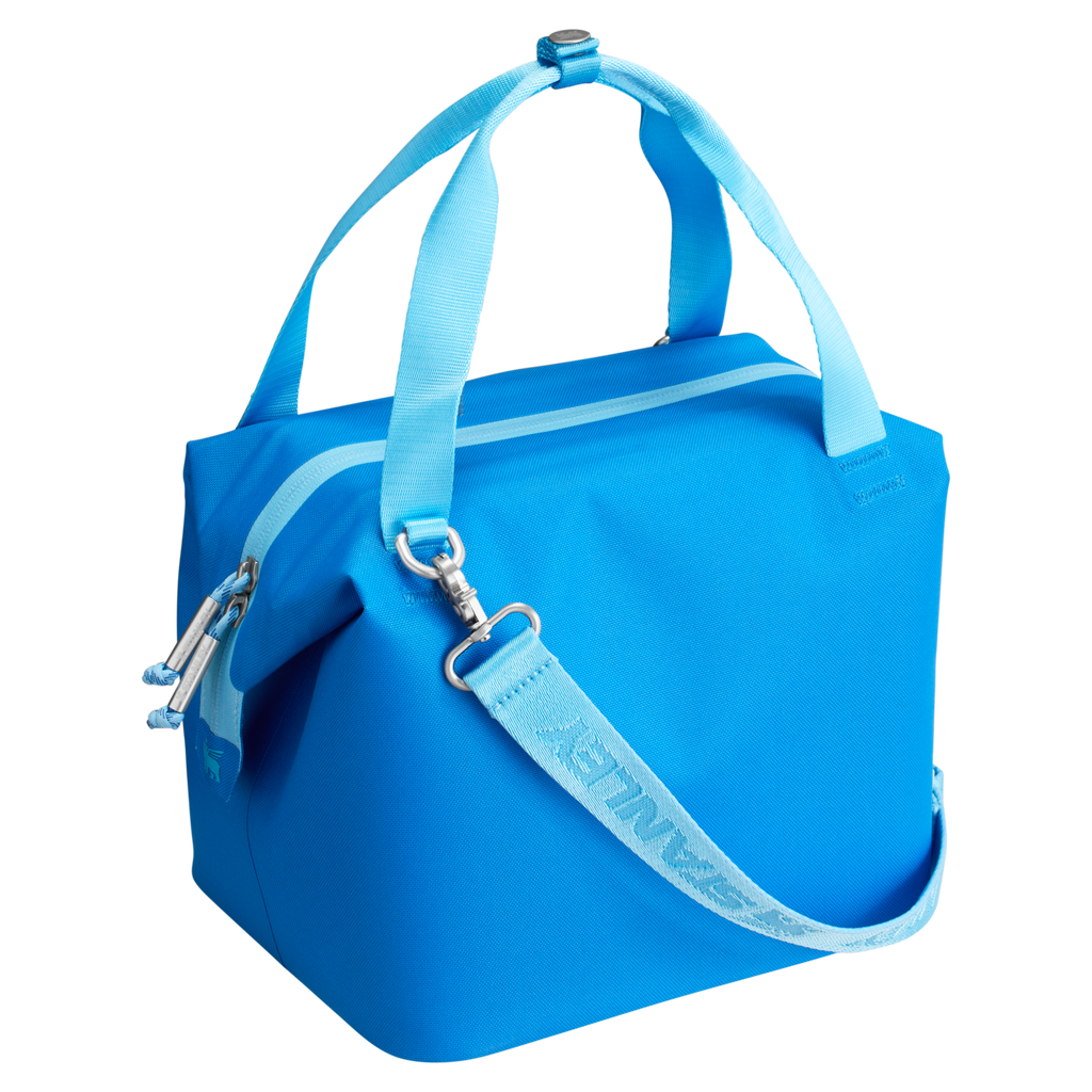 Ice-Retention The All Day Julienne Mini Cooler D052R - Compact All-Weather Soft-Sided Cooler Backpack Detail