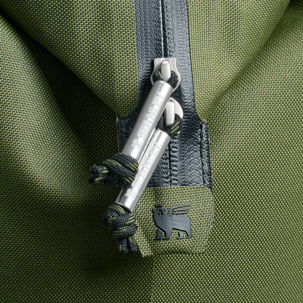 Ice-Retention The All Day Julienne Mini Cooler D052R - Compact All-Weather Soft-Sided Cooler Backpack Detail