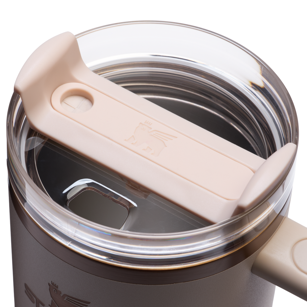 Double-Wall Vacuum The Quencher H2.0 Flowstate Tumbler  | Stanley Create D332L - Premium Stainless Steel Straw Cup for All-Day Hydration Detail