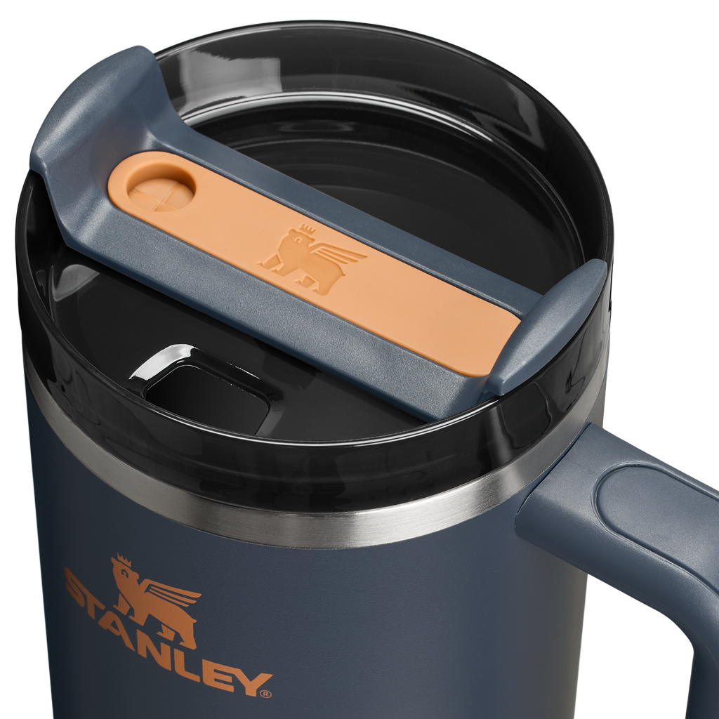 Car-Cup Friendly The Quencher H2.0 Flowstate Tumbler D050X - Double-Wall Vacuum Insulated Travel Tumbler with Straw Detail